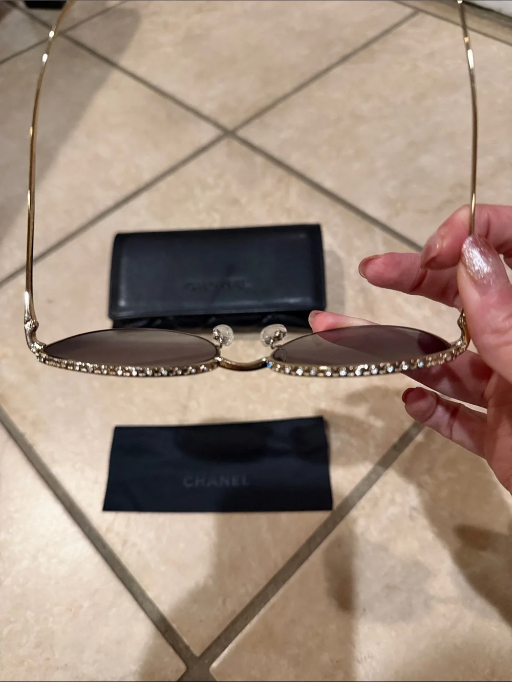 CHANEL Gold crystal Frame Sunglasses with Gradient Lenses